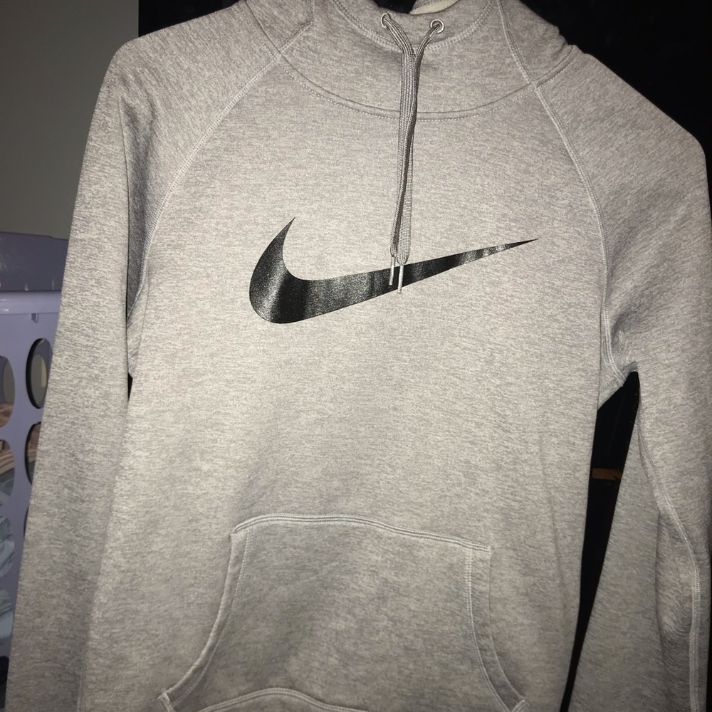 Nike therma-fit hoodie